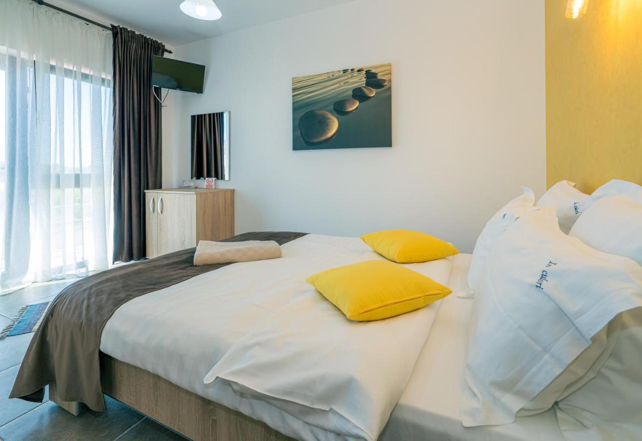 Casa In Culori Vama Veche Hotel Екстериор снимка