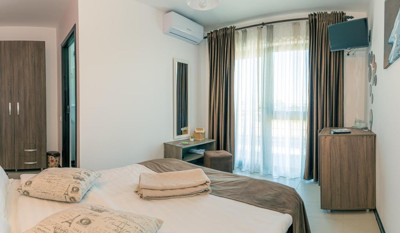 Casa In Culori Vama Veche Hotel Екстериор снимка