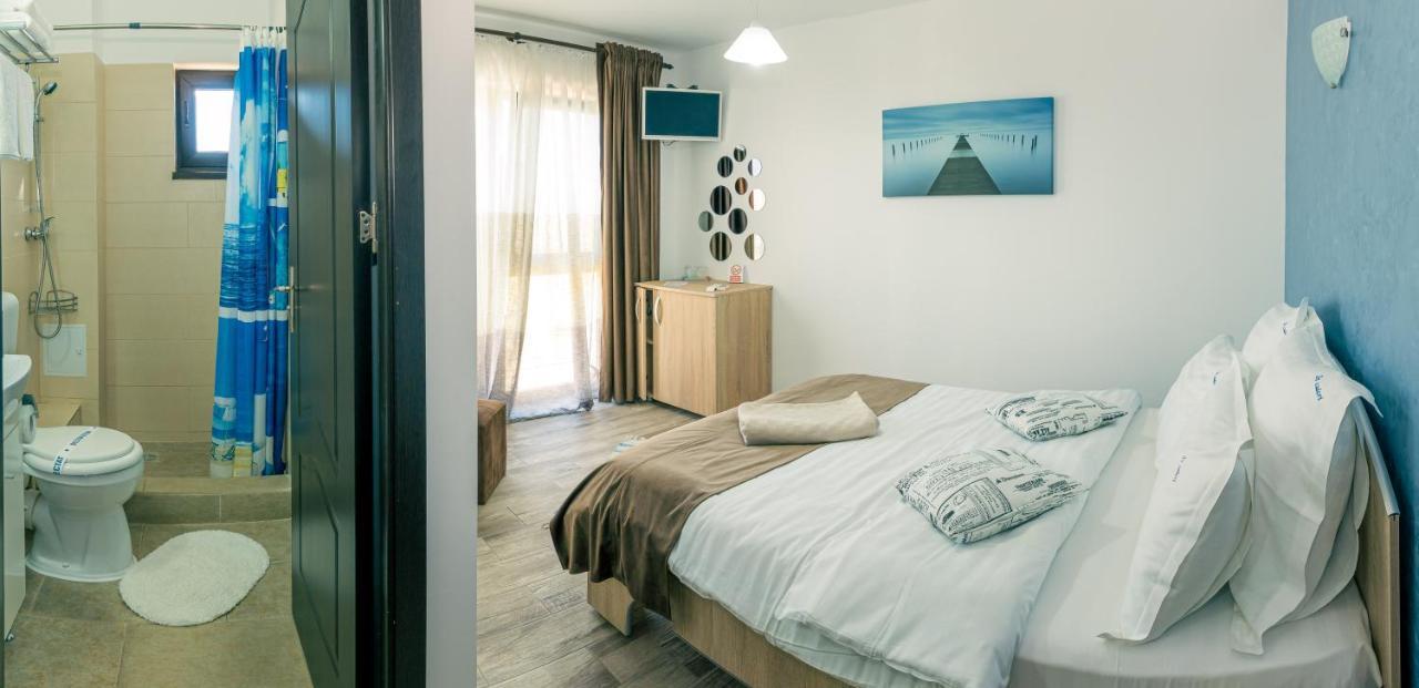 Casa In Culori Vama Veche Hotel Екстериор снимка