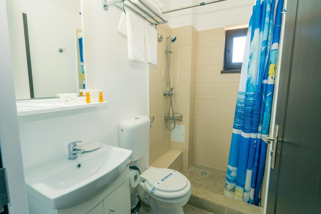Casa In Culori Vama Veche Hotel Екстериор снимка