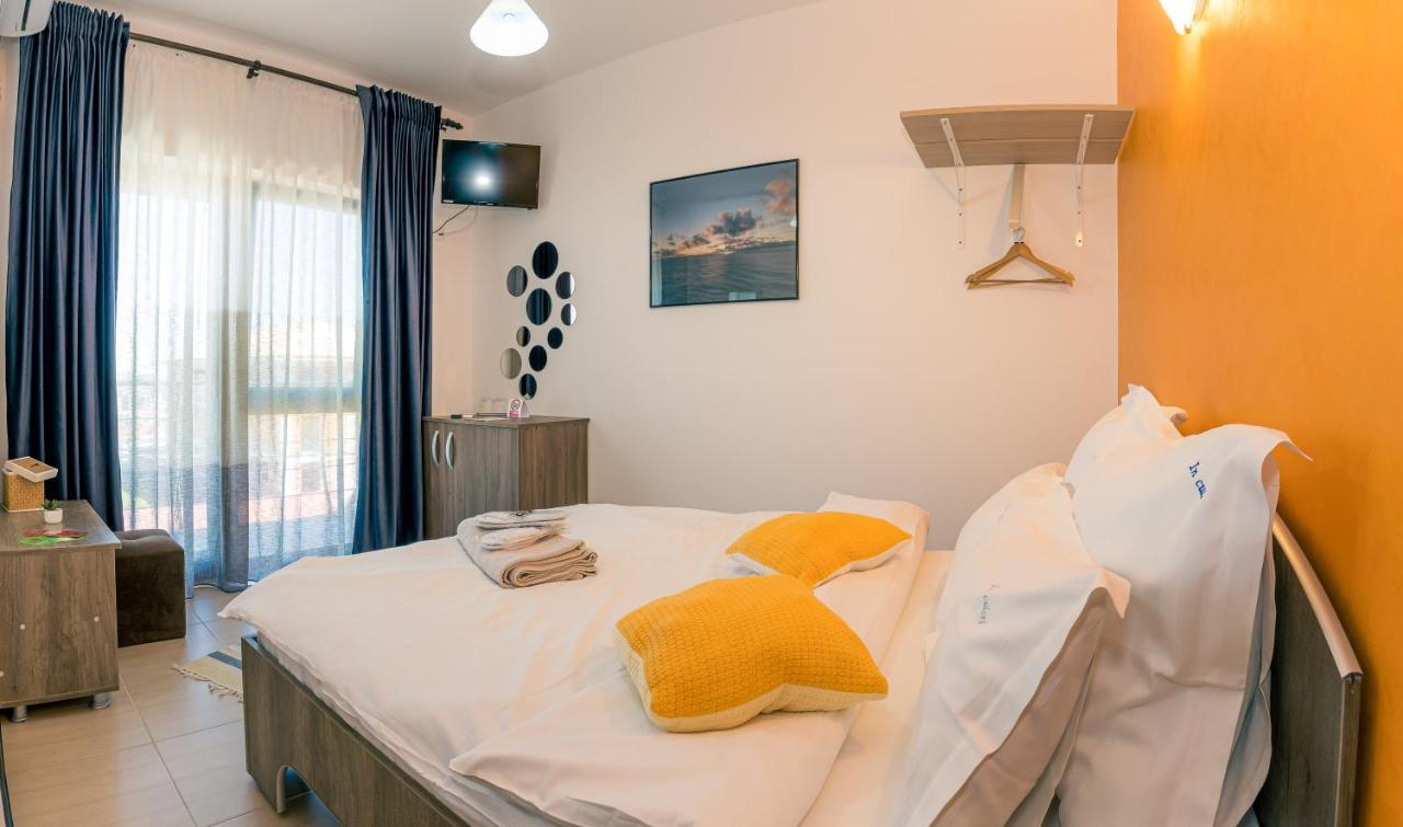 Casa In Culori Vama Veche Hotel Екстериор снимка