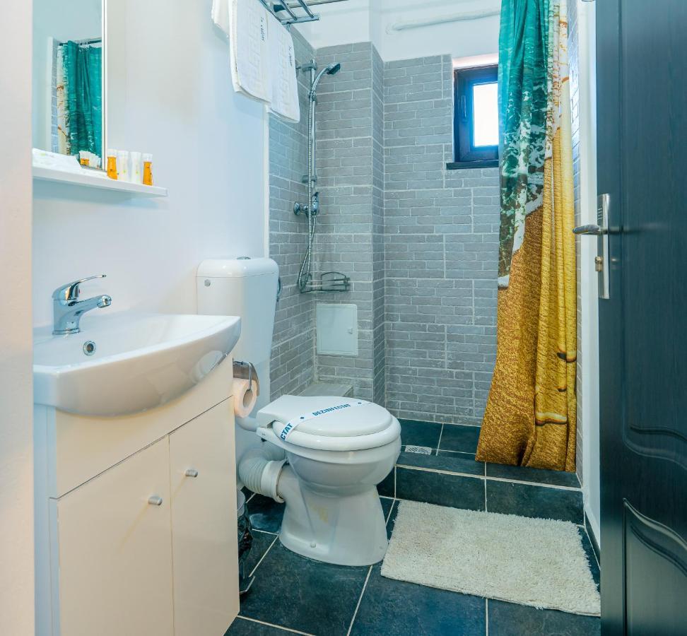 Casa In Culori Vama Veche Hotel Екстериор снимка