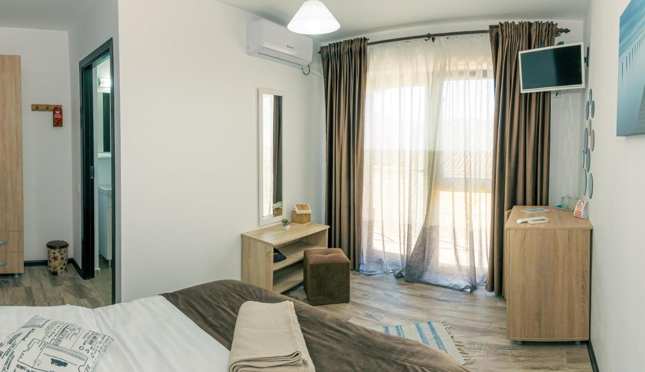 Casa In Culori Vama Veche Hotel Екстериор снимка