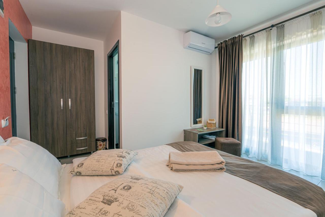 Casa In Culori Vama Veche Hotel Екстериор снимка