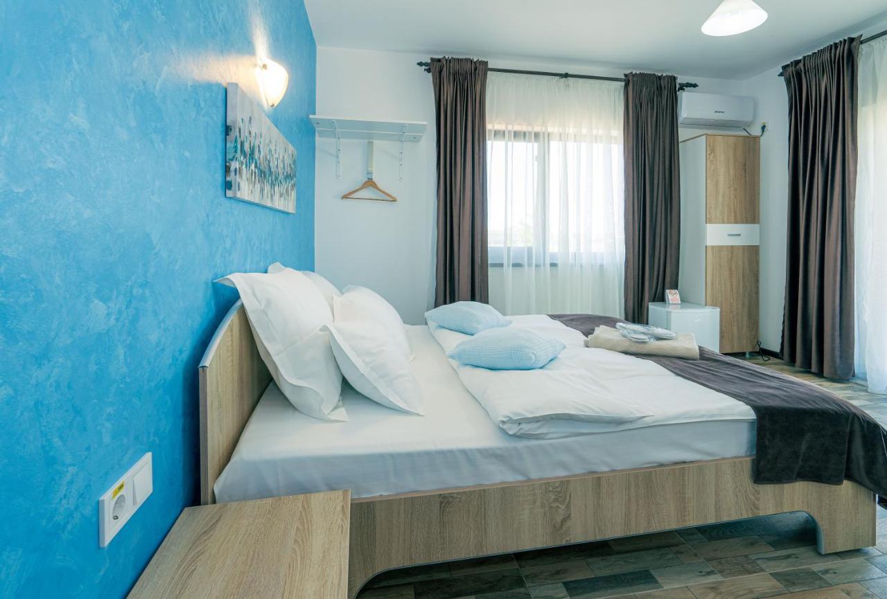 Casa In Culori Vama Veche Hotel Екстериор снимка